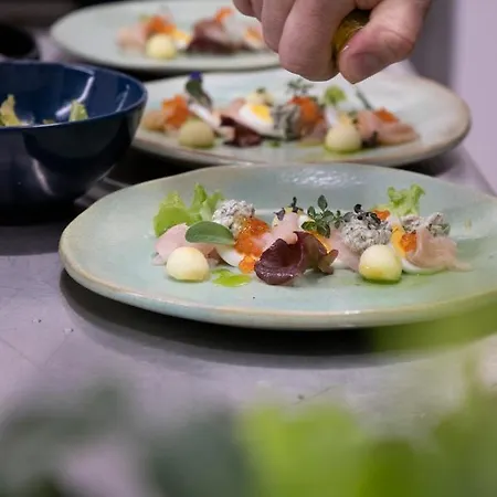 Hotel Hisa Linhart, & Restaurant 2*