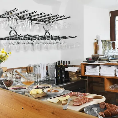 호텔 Hisa Linhart, & Restaurant 라도블리차