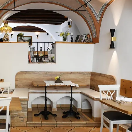 호텔 Hisa Linhart, & Restaurant 2*