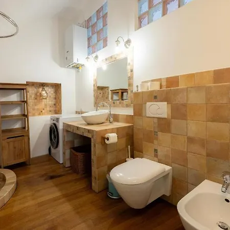 Hisa Linhart, & Restaurant ホテル ラドヴリツァ