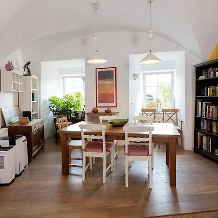 ホテル Hisa Linhart, & Restaurant ラドヴリツァ