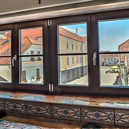 Hotel Hisa Linhart, & Restaurant 2*