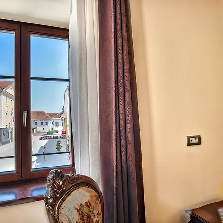 ホテル Hisa Linhart, & Restaurant 2*