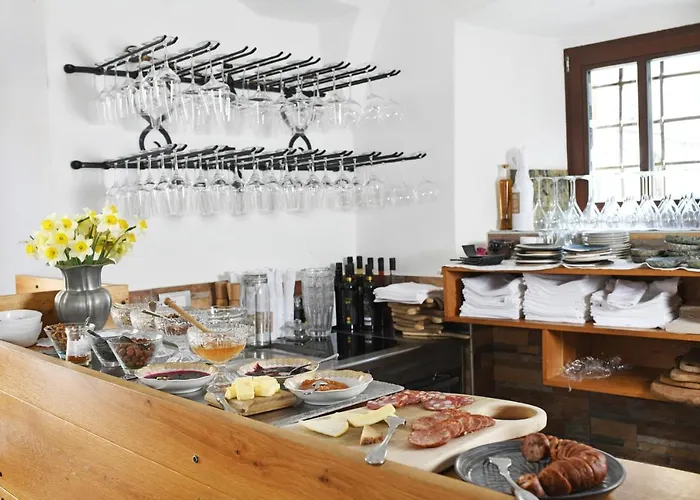 Hotel Hisa Linhart, & Restaurant Radovljica