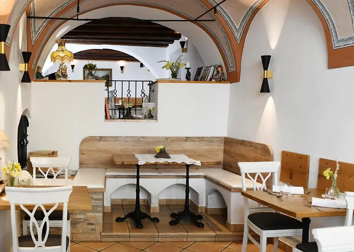 Hotel Hisa Linhart, & Restaurant 2*